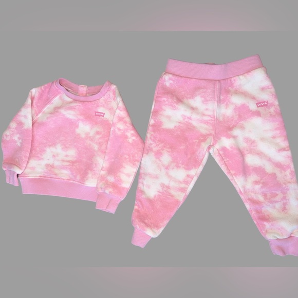 Levi Toddler Girls Bundle | 4 Pieces | Tie Dye & Denim | 12 Months | Like New - Picture 2 of 7